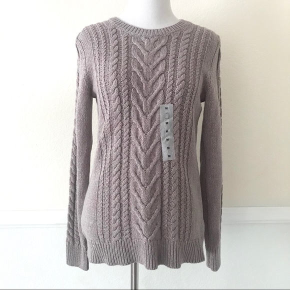Old Navy Sweaters - Old Navy Women’s Crew Neck Sweater